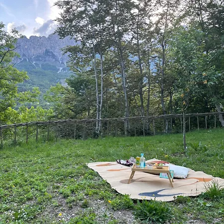 게스트하우스 Magic Space Petros Skafias 4*