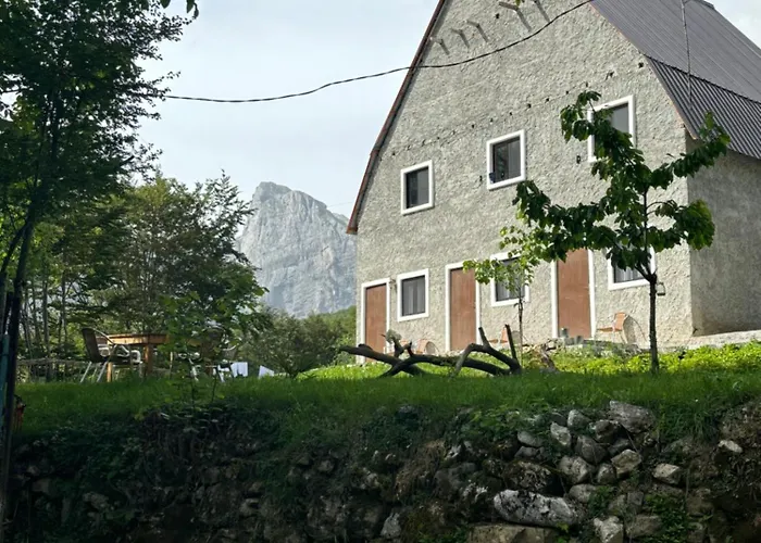 Magic Space Petros Skafias Vendégház 4*