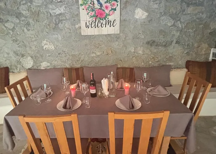 Magic Space Petros Skafias 4* טת