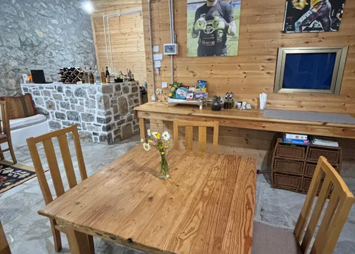 Magic Space Petros Skafias בית הארחה טת